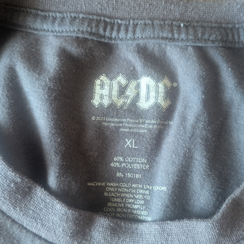 Women's AC/DC Highway To Hell Charcoal Tee - Picture 5 of 5